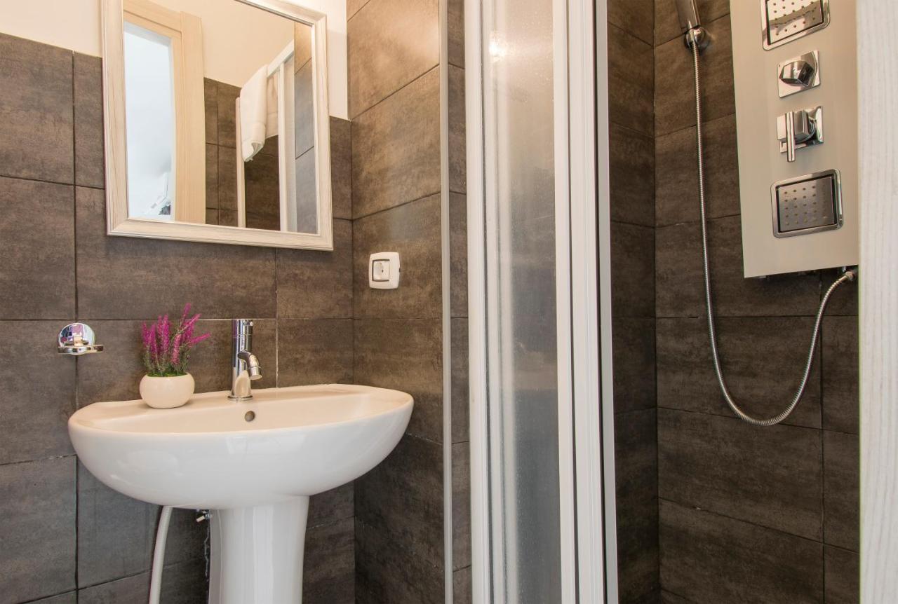 Piccolo Hotel Boutique Рим Экстерьер фото